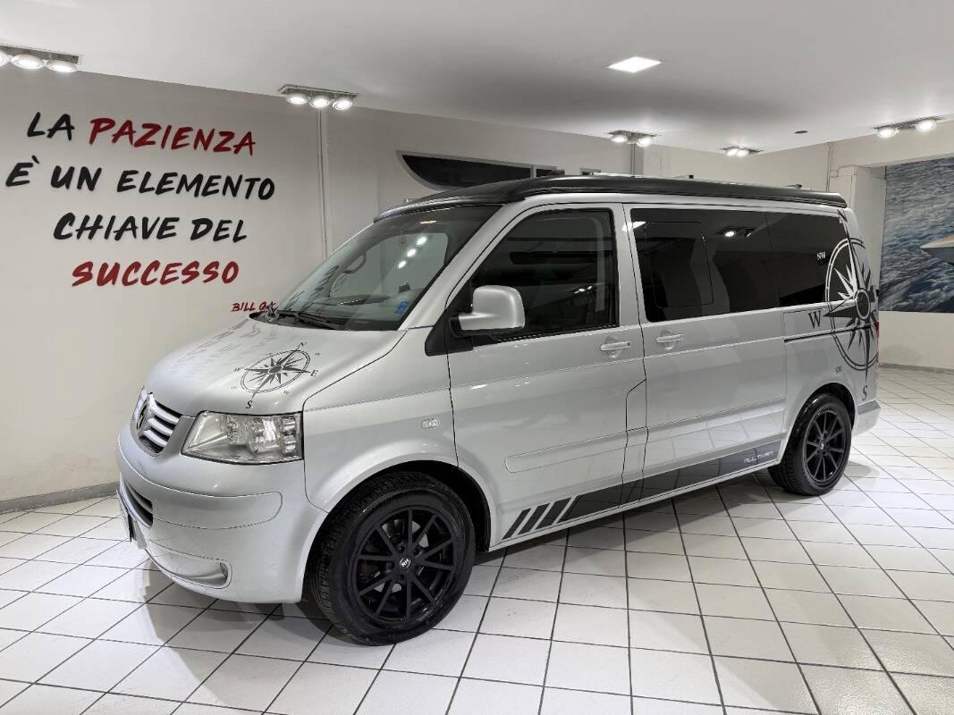 Volkswagen Multivan Multivan 2.5 tdi Highline 174cv