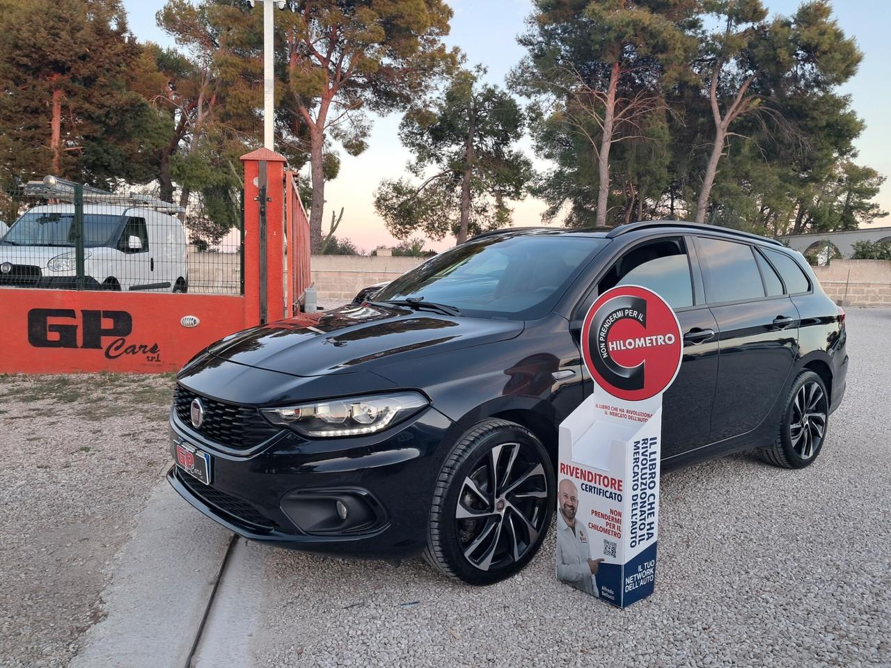 Fiat TIPO 1.6-Mtj 120CV-DCT *S-DESIGN*PELLE*NAVI*LED