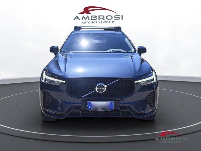 VOLVO XC60 B4 (d) AWD automatico Ultimate Dark