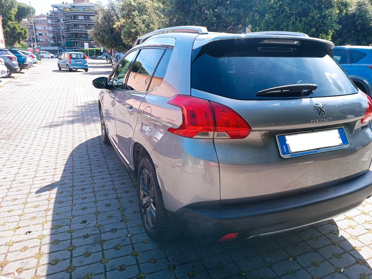 Peugeot 2008 PureTech 82 Allure