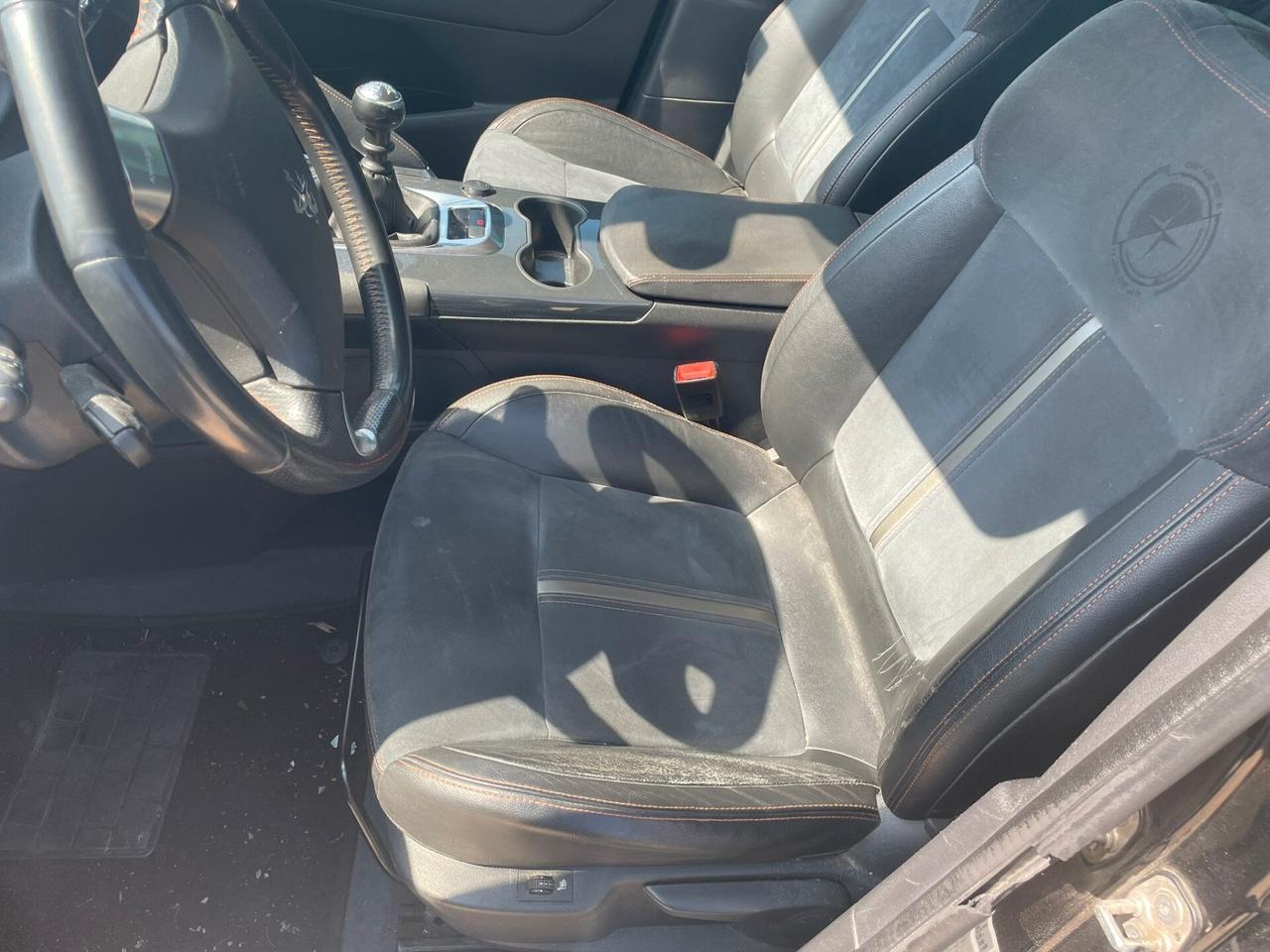 Peugeot 3008 BlueHDi 120 S&S Business