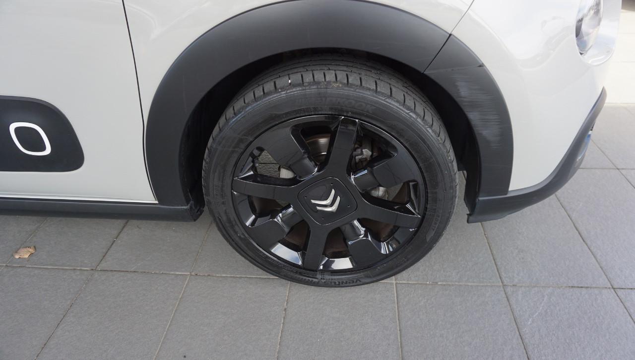 Citroen C3 1.2 puretech Shine 82cv
