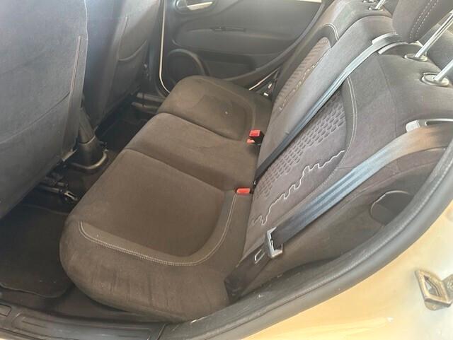 FIAT PUNTO EVO 1,3 MJ 11/2013 LOUNGE