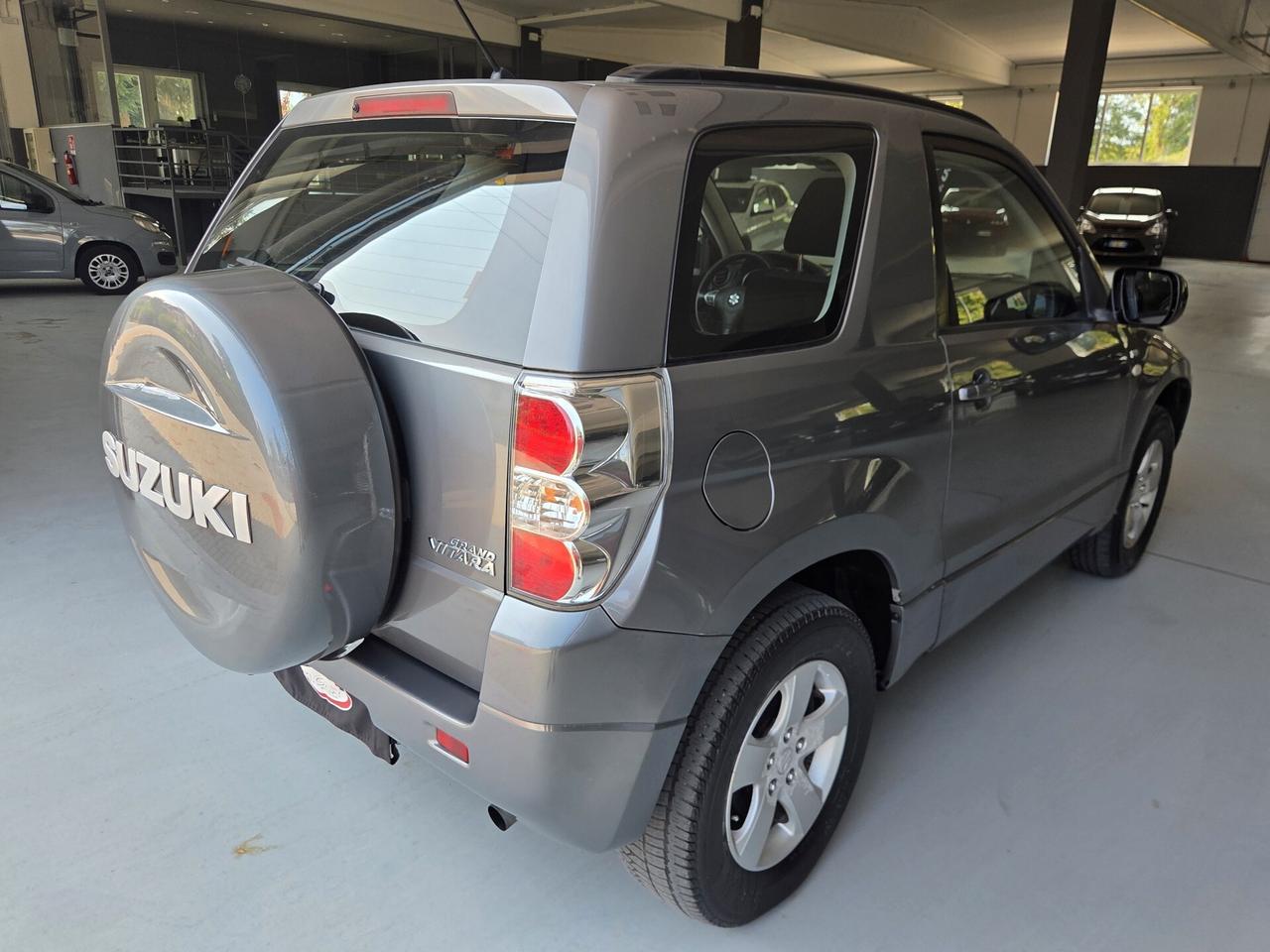 Suzuki Grand Vitara 1.9 DDiS 3 porte 4WD