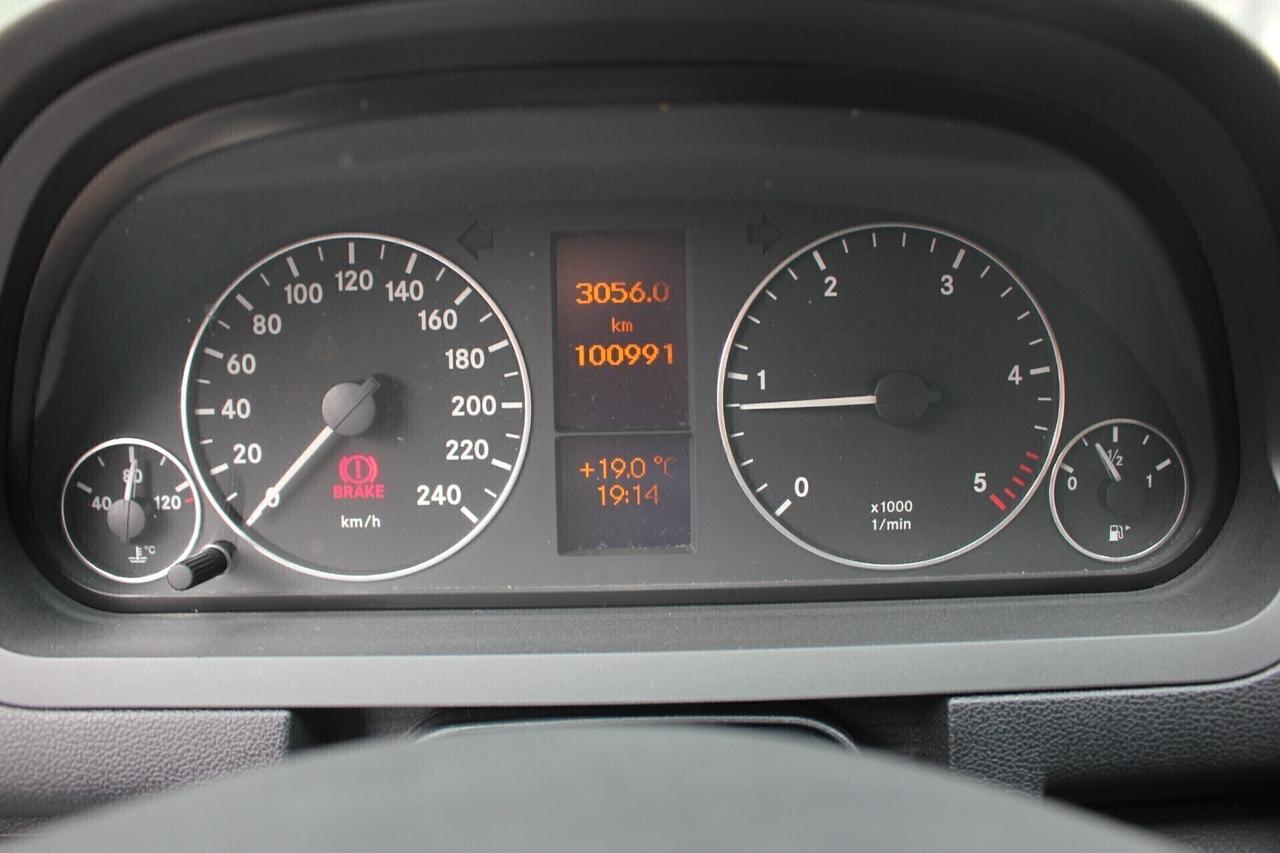 Mercedes-Benz A 160 2.0 CDI 82 CV 5 PORTE KM REALI CERTIFICATI GARANZIA 12 MESI TAGLIANDATA NEOPATENTATI OK