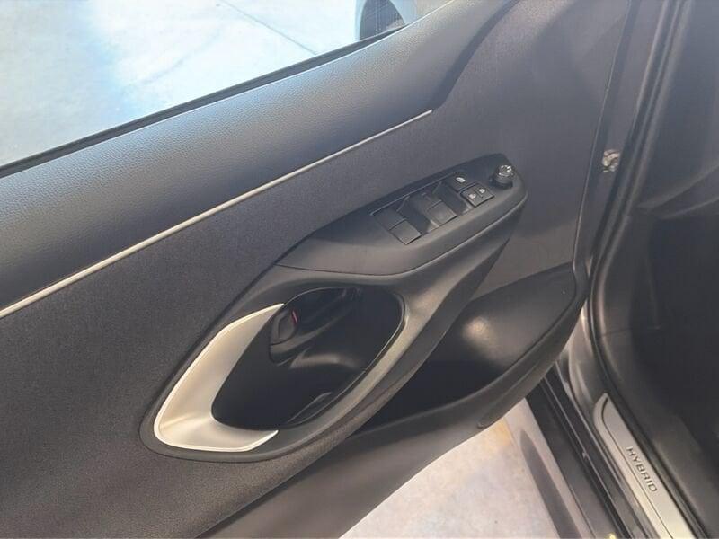 Toyota Yaris IV 2020 1.5h Trend