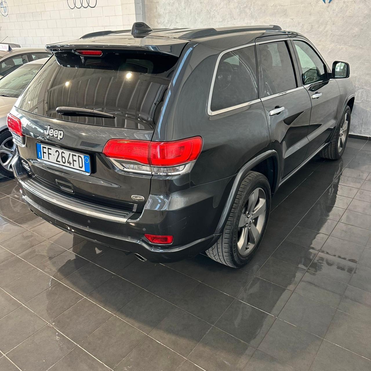 Jeep Grand Cherokee 3.0 V6 CRD 250 CV Multijet II Overland