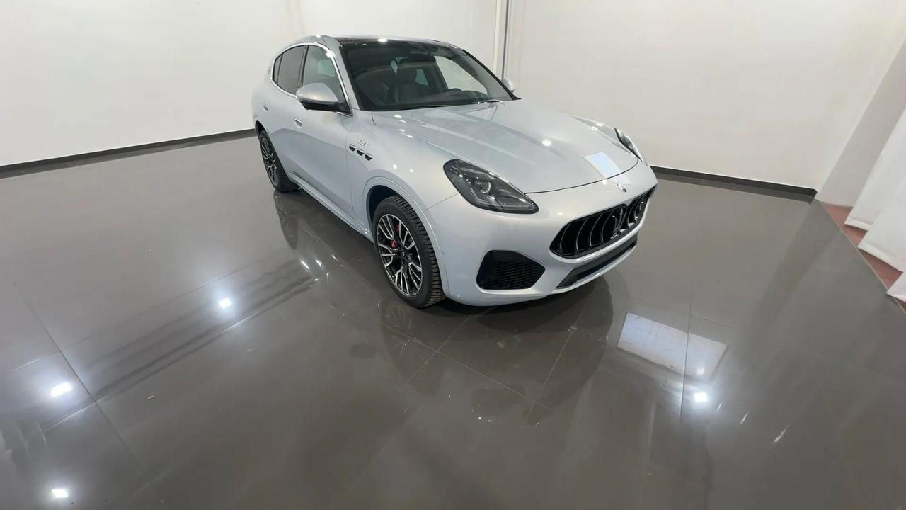 Maserati Grecale MHEV 250 CV AWD GT