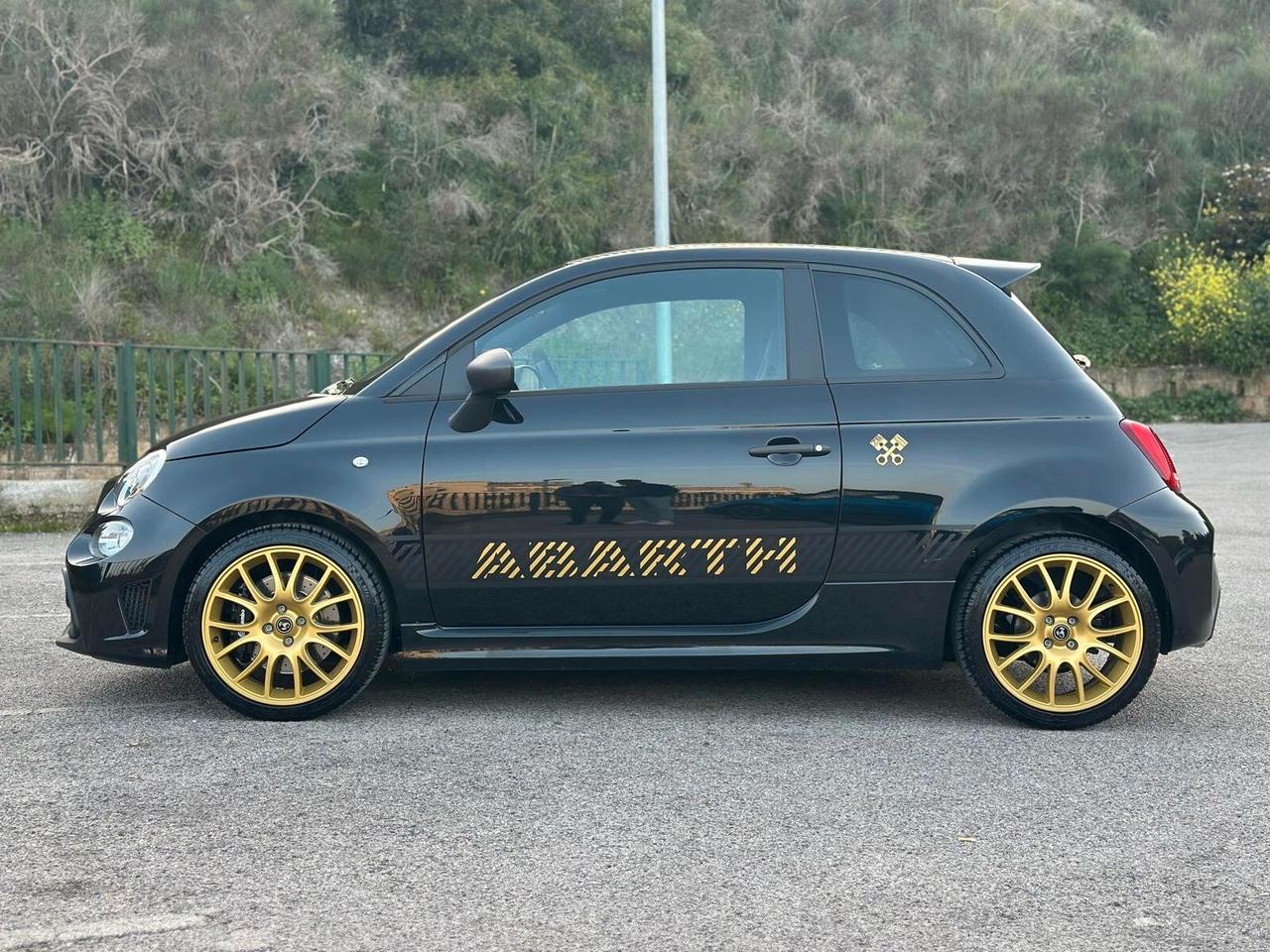 Abarth 695 1.4 Turbo T-Jet 180 CV 75° Anniversario