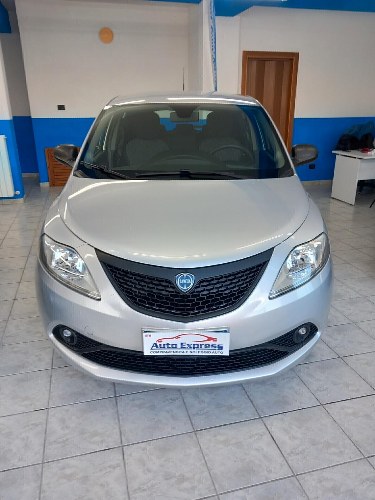 Lancia Ypsilon 1.2 69 CV 5 porte GPL Ecochic Gold