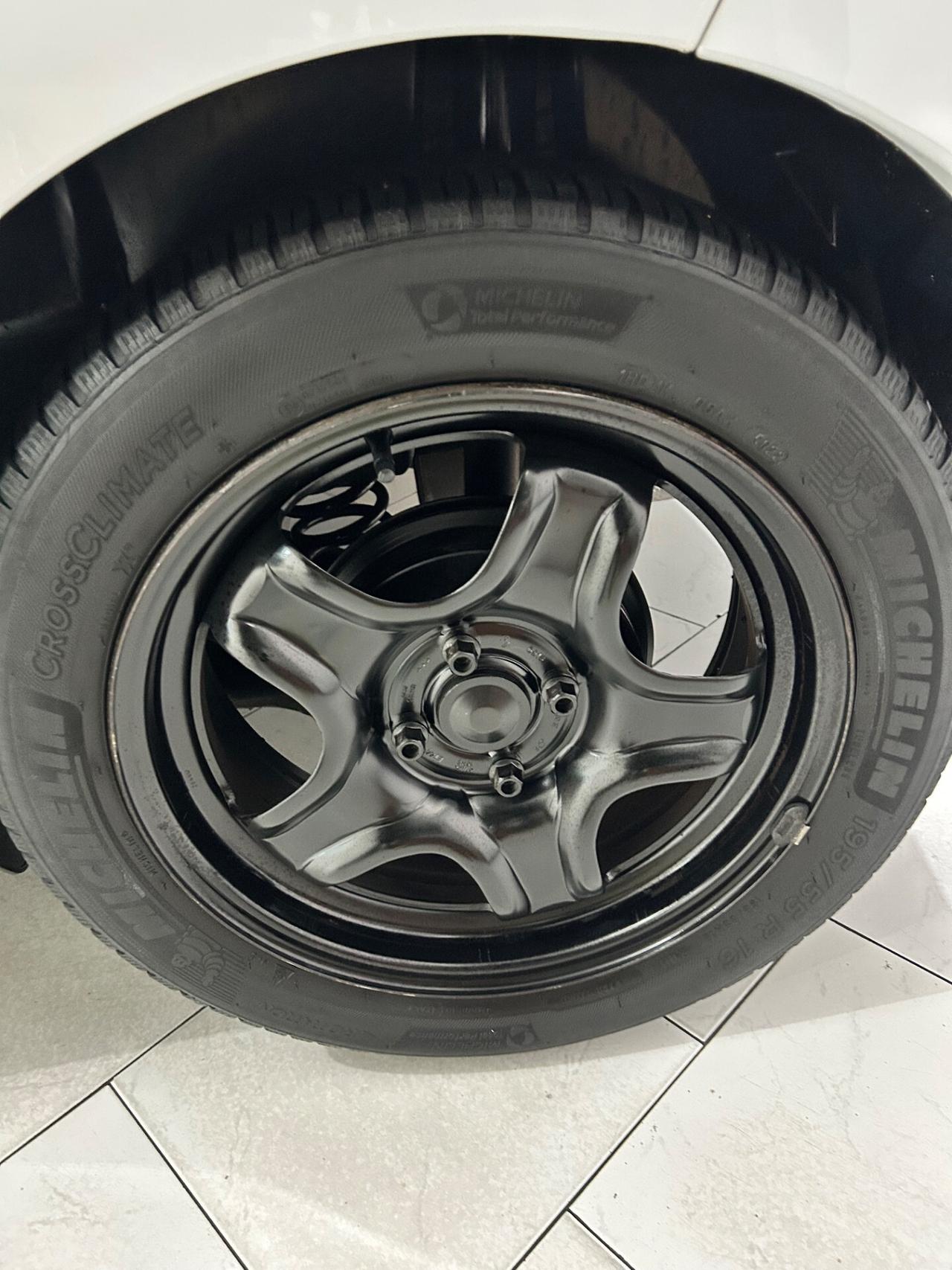 Renault Clio sport 1.2 75CV Zen