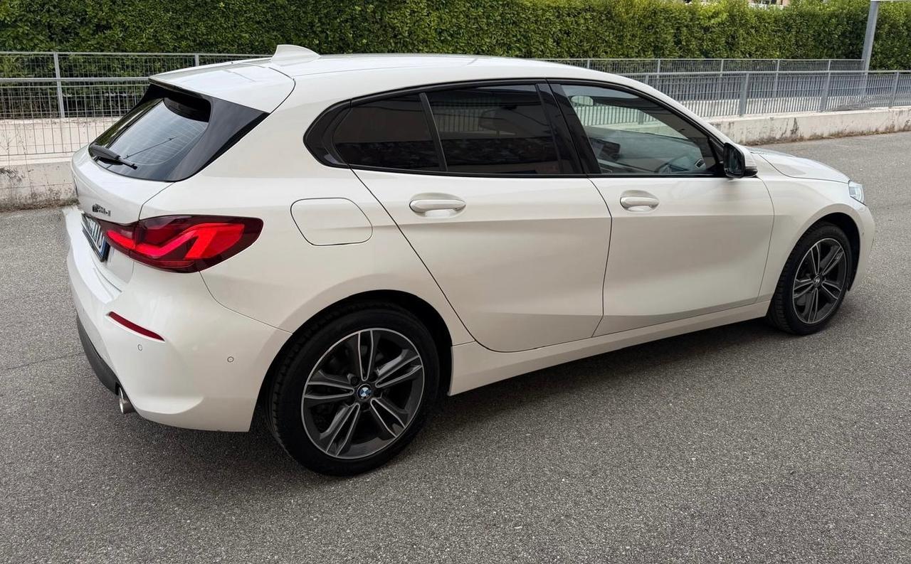Bmw 118d 5p. Sport Automatica 2021
