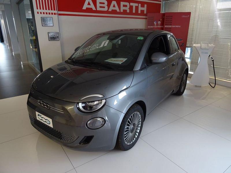 FIAT 500 Icon Berlina