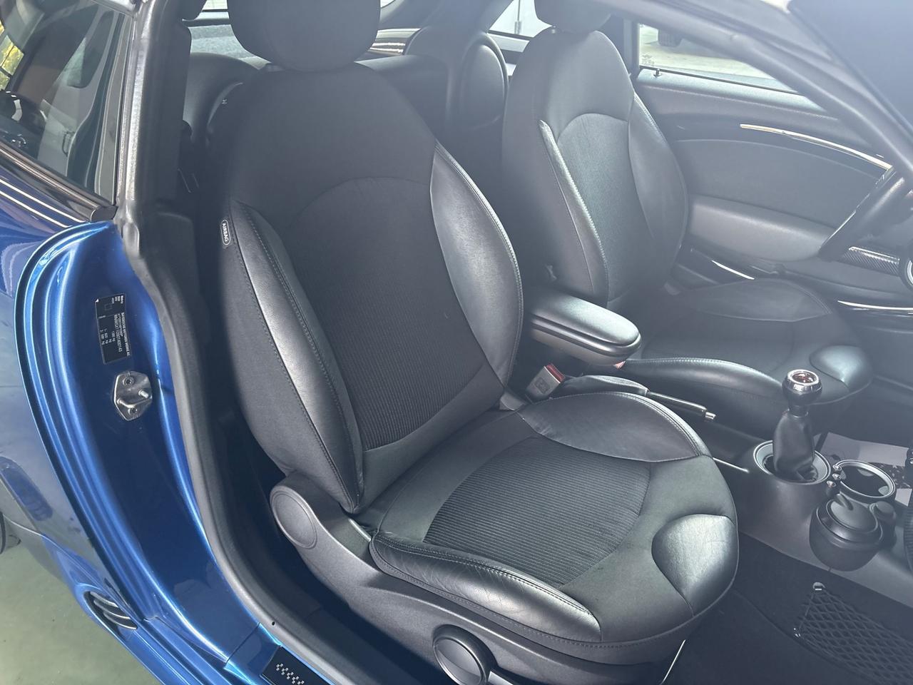 Mini Cooper Coupe 1.6 Coupé Allestimento John Works.