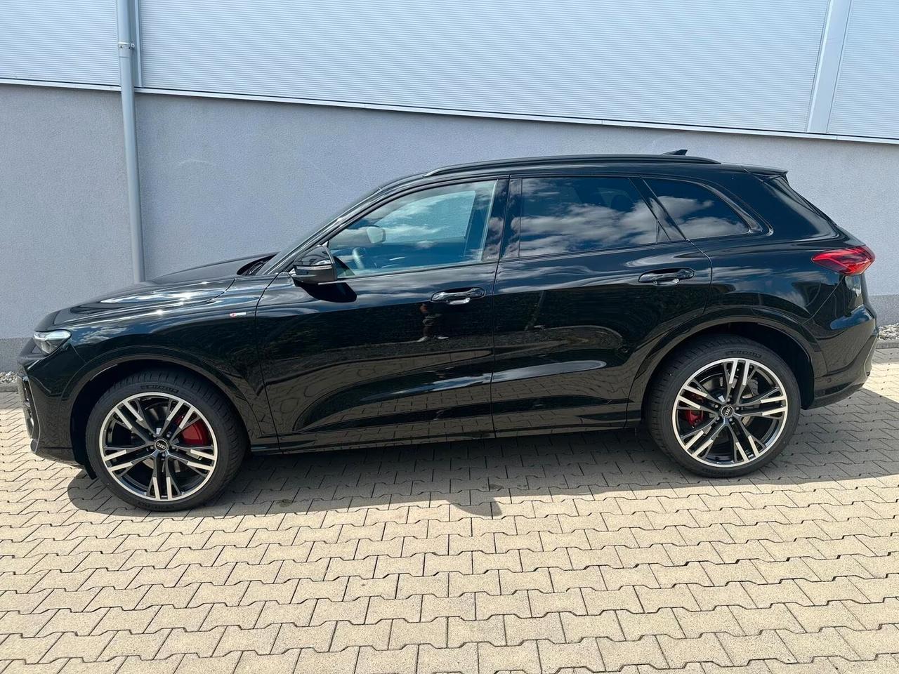 Audi Q5 40 TDI 204 CV quattro S tronic line PRONTA CONSEGNA