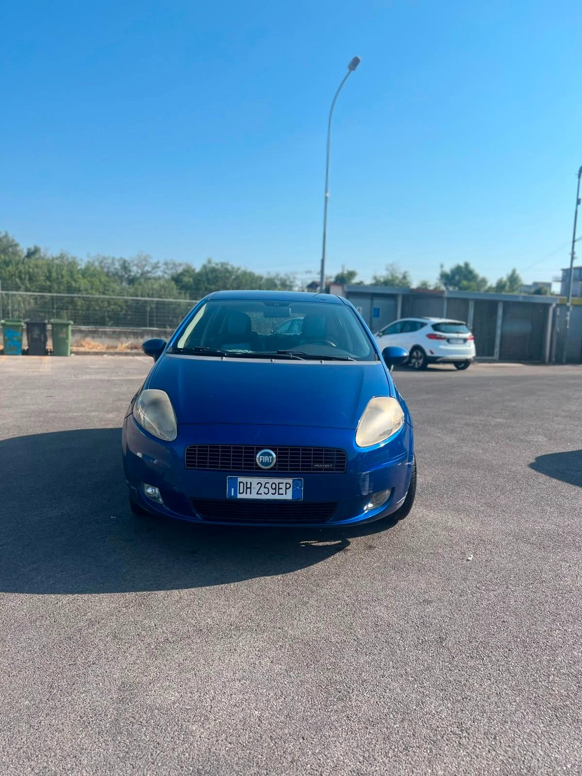 Fiat Grande Punto 1.3 MJT 75 CV 5 porte Dynamic