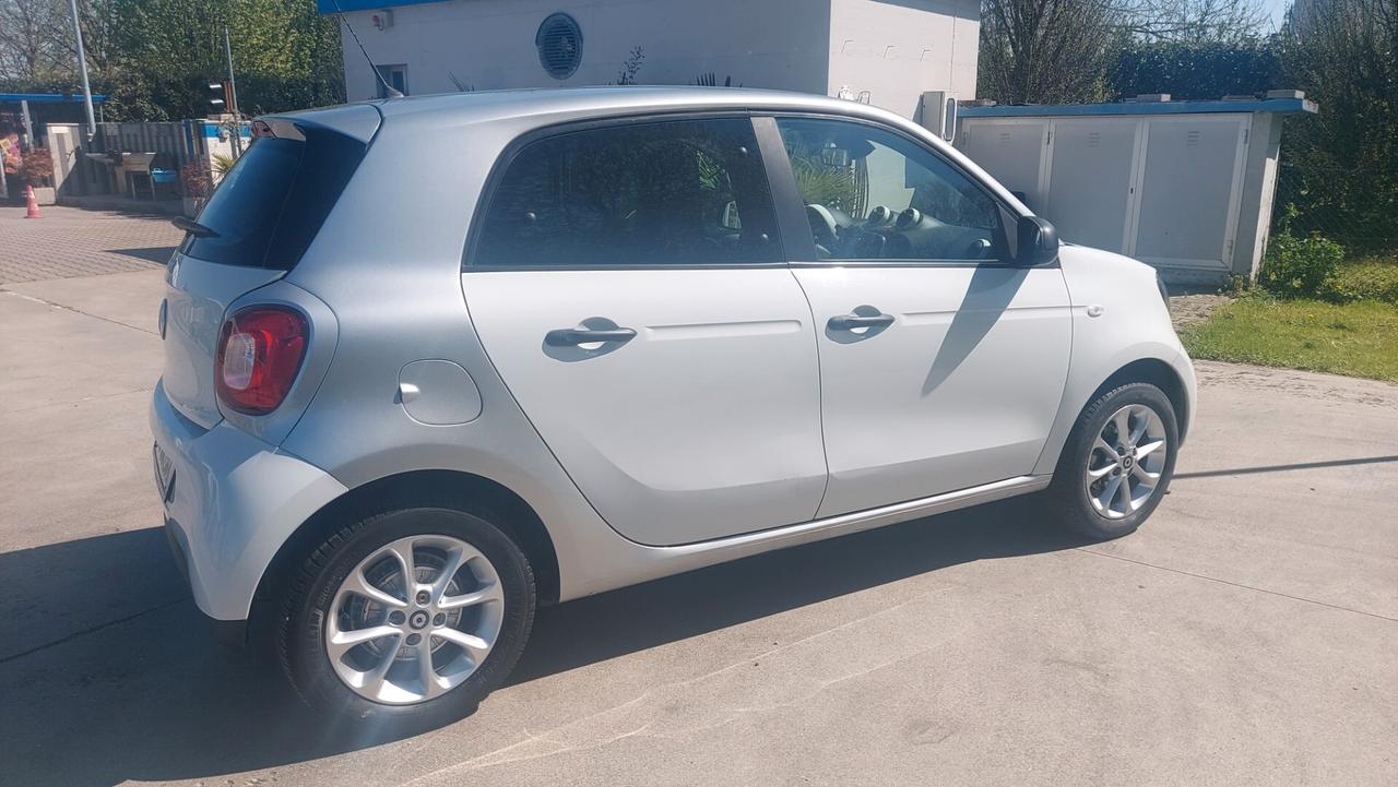 Smart ForFour 70 1.0 Passion - Neopatentati