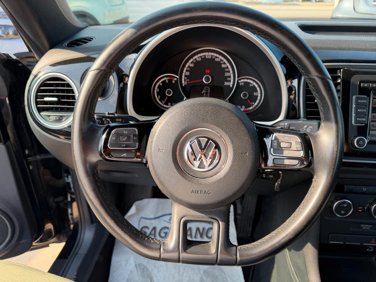 Volkswagen Maggiolino Cabrio 1.6 TDI Design