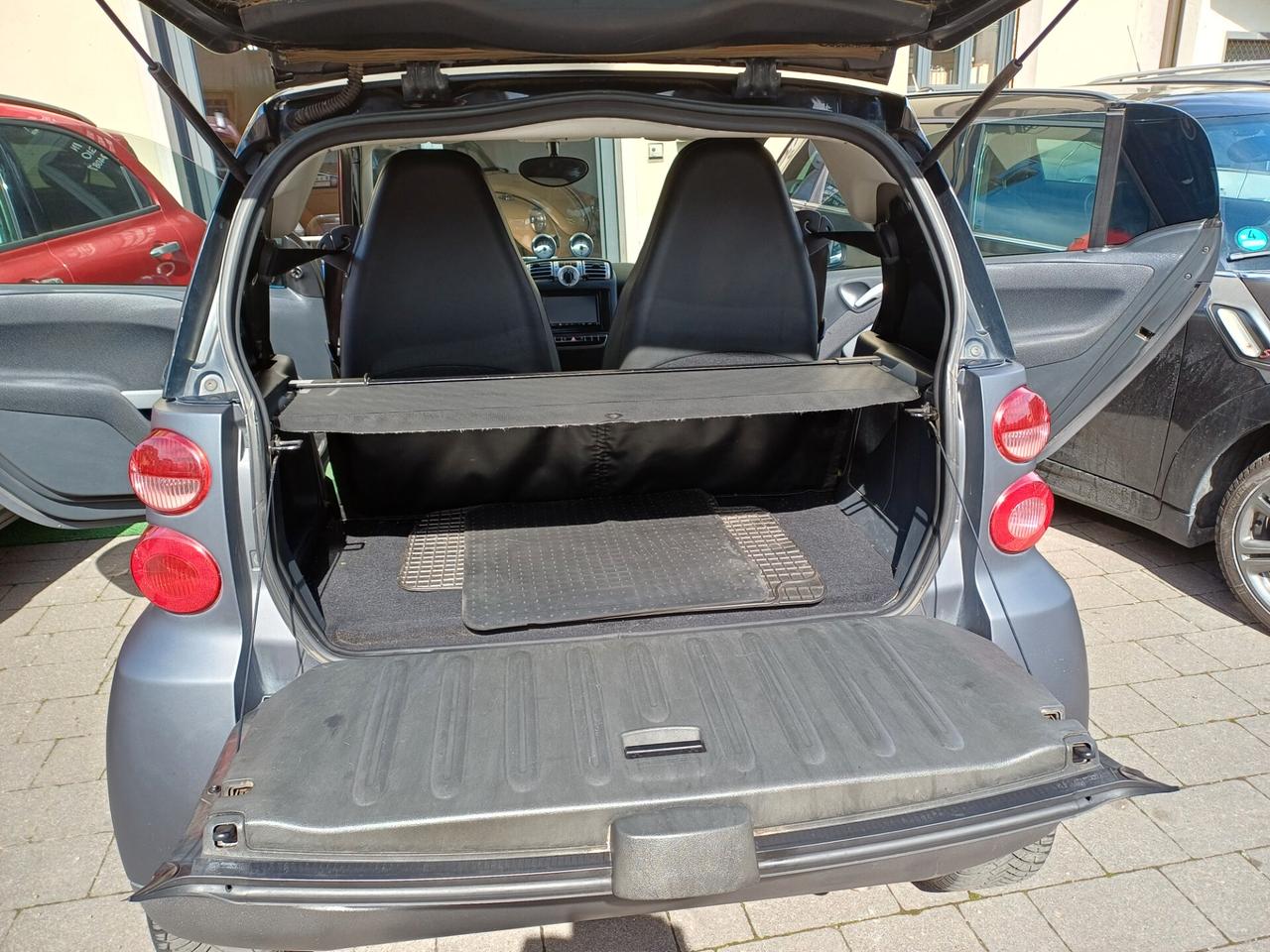 Smart ForTwo 1000 62 kW coupé pulse