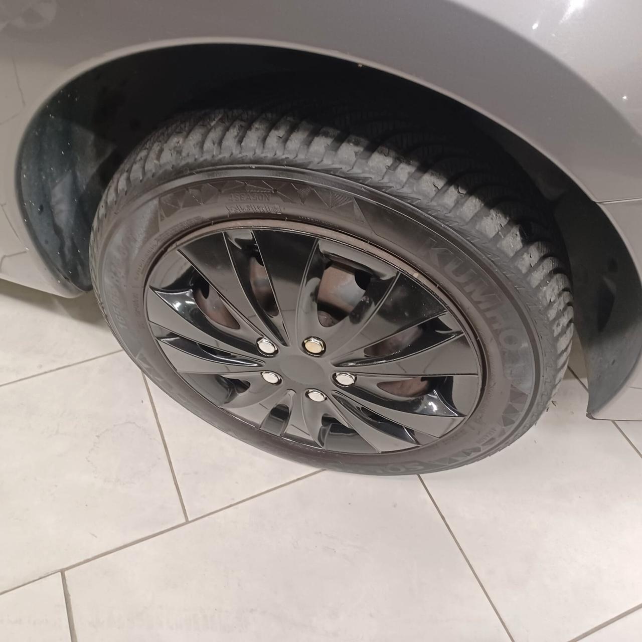 ECONOMICA MODUS 1.2 PER FAMIGLIA E NEOPATENTATI