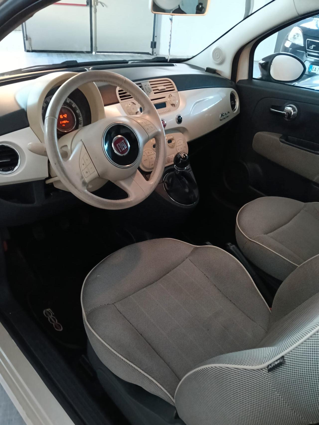 Fiat 500 1.2 Lounge