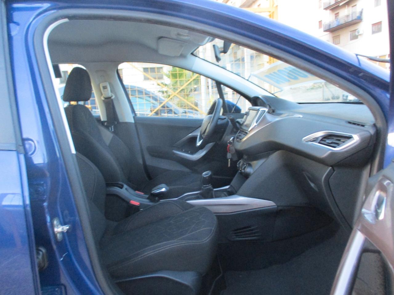 Peugeot 2008 1.4 HDi MOLTO BELLA 2013