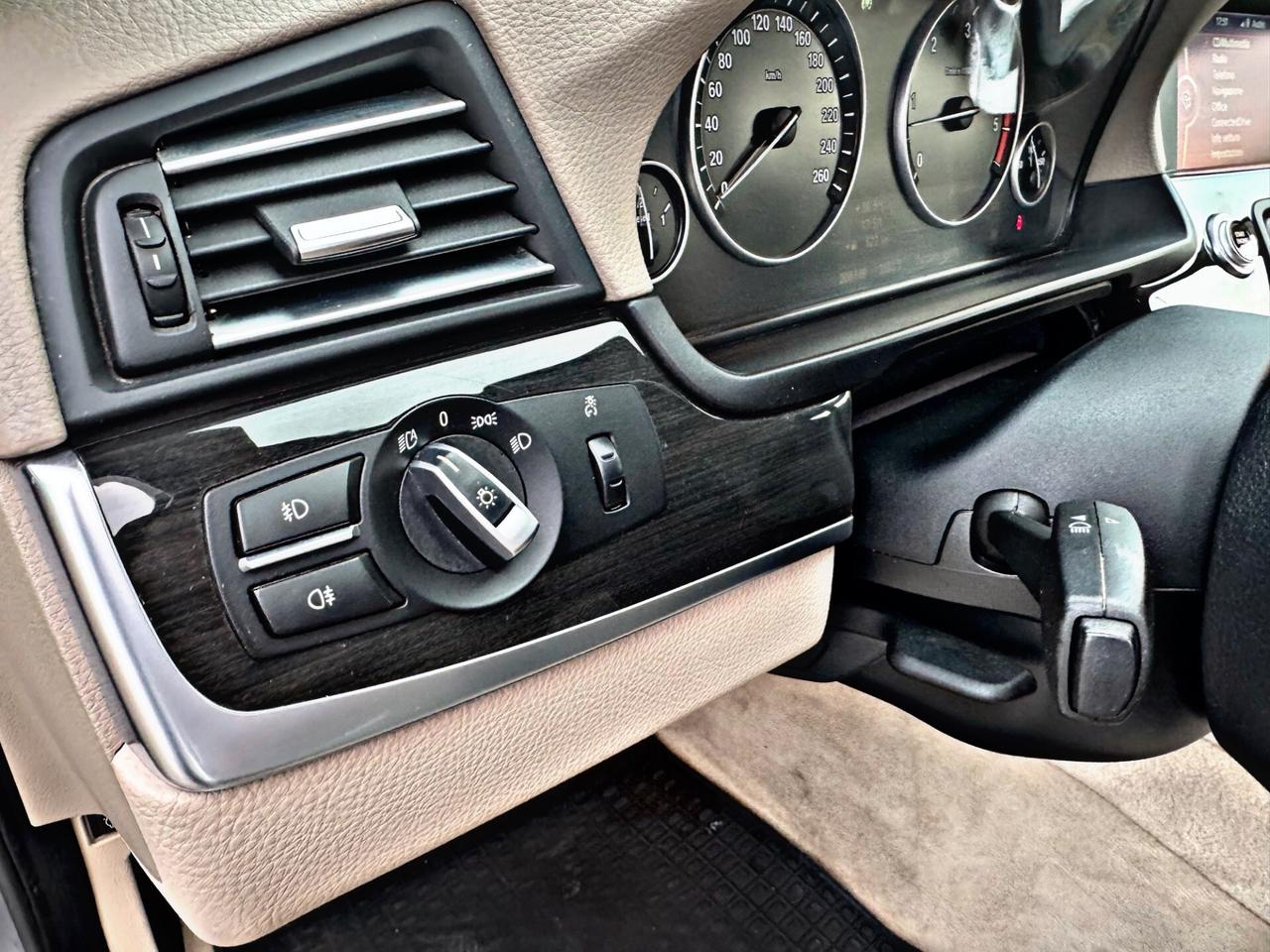 Bmw 530 530d Touring Eletta 245cv *Gancio Traino*