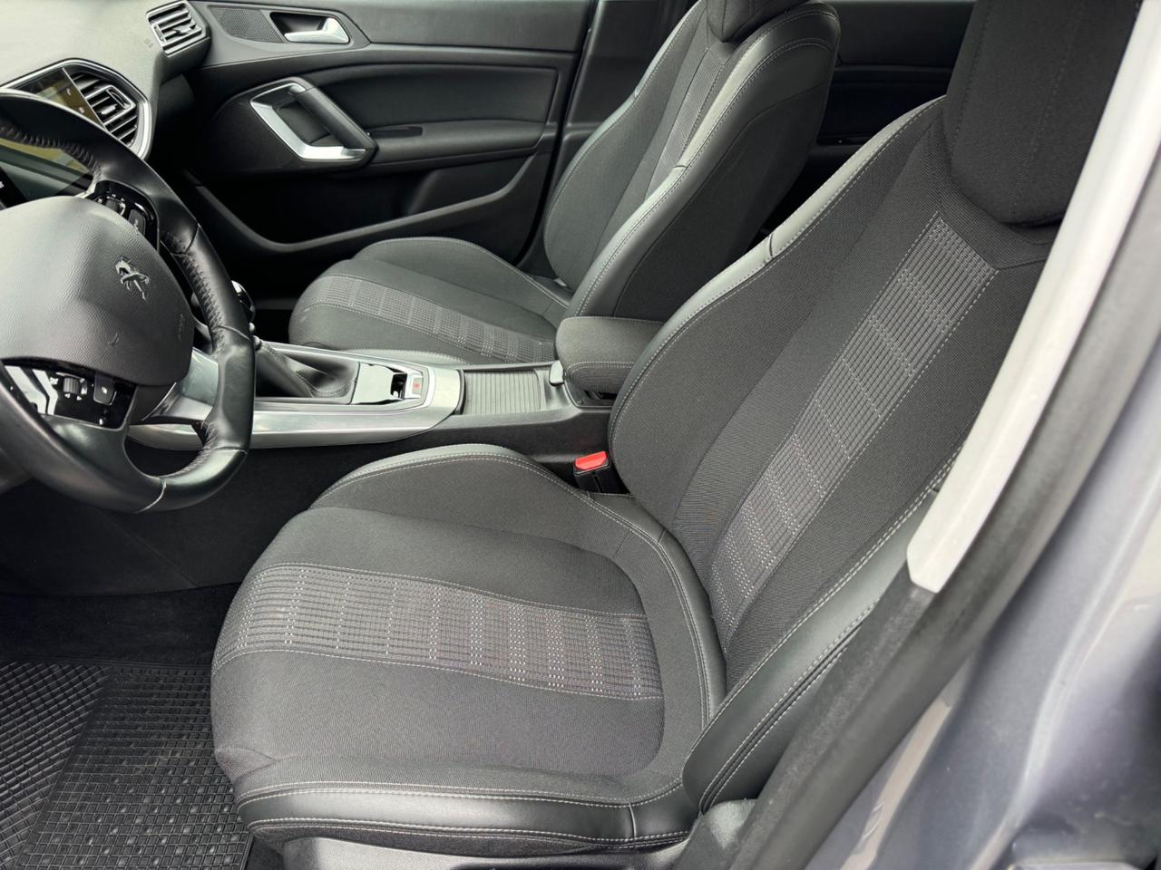 Peugeot 308 PureTech Turbo 130 S&S Allure CON Finanziamento In sede
