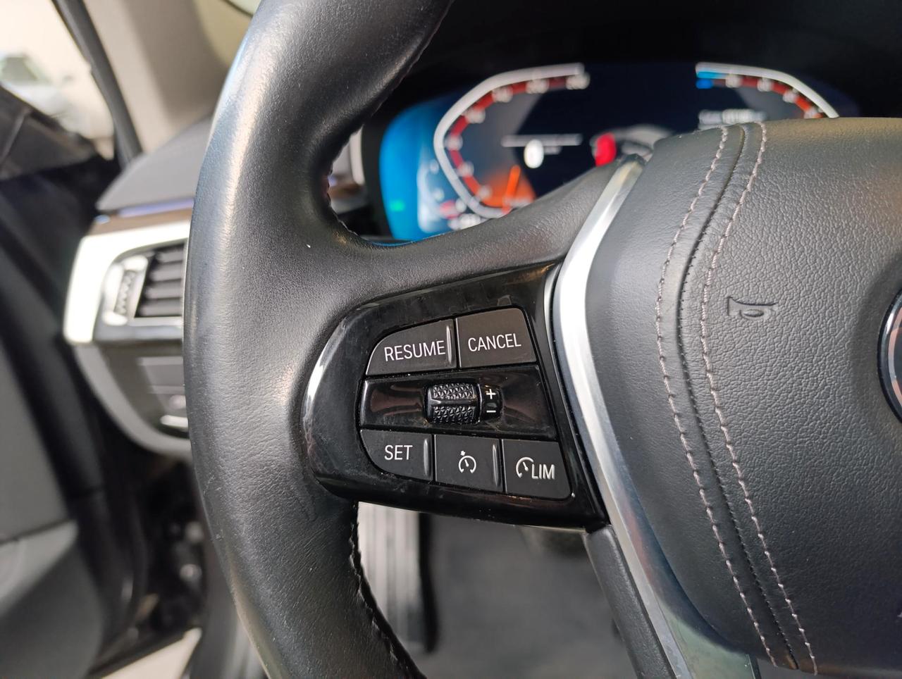 BMW 520 d Touring mhev 48V Luxury auto