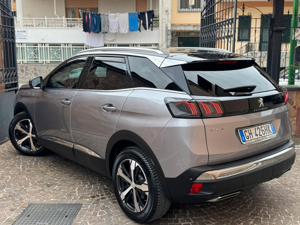 Peugeot 3008 BlueHDi 130 S&S EAT8 GT Pack