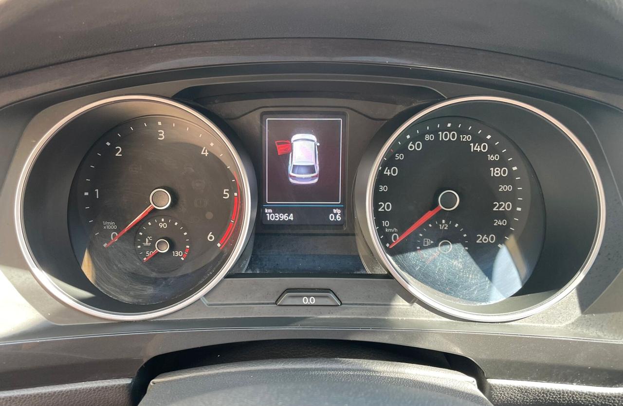 Volkswagen Tiguan 2.0 TDI SCR Business BlueMotion