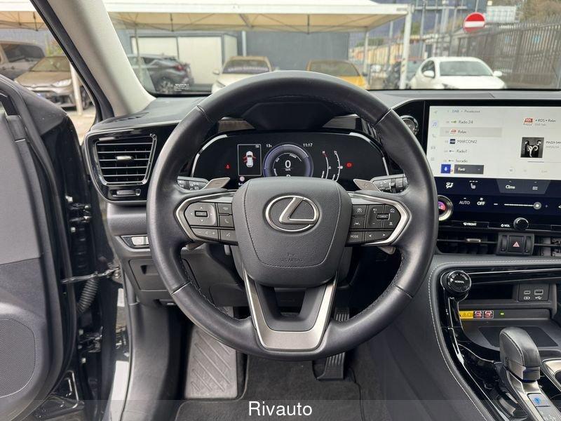 Lexus NX Hybrid Premium 4WD MY22