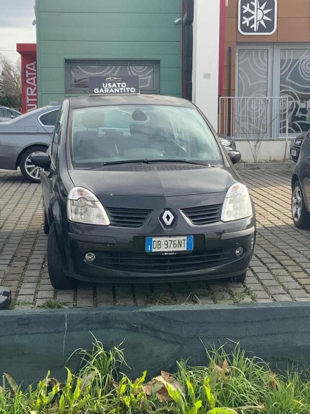 RENAULT Modus 1.5 dCi 105CV Initiale