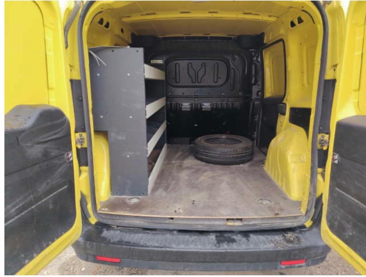 Fiat doblo unico proprietario permuta garanzia