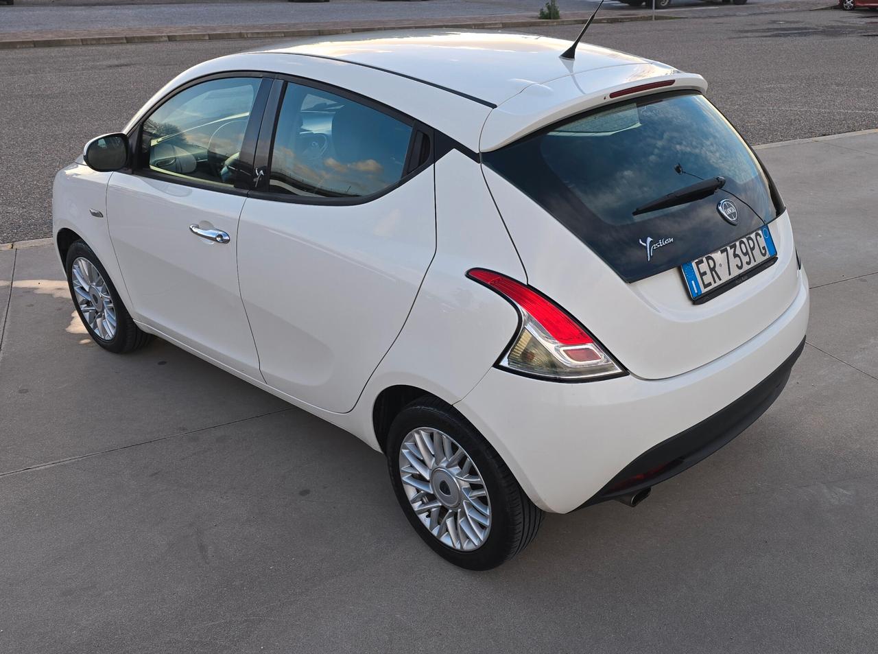 Lancia Ypsilon 1.3 MJT 16V 95 CV 5 porte S&S Platinum