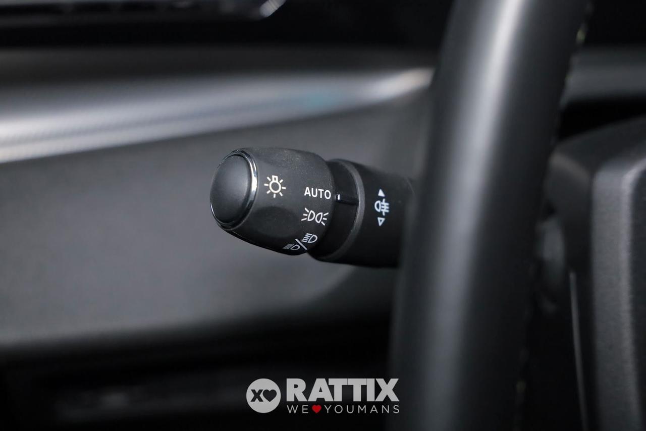 Peugeot 308 1.2 hybrid 145CV GT e-dcs 6