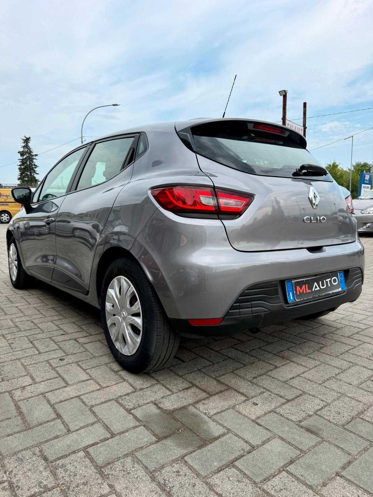 Renault Clio 1.2 75CV 5 porte Live - ok neopatentato