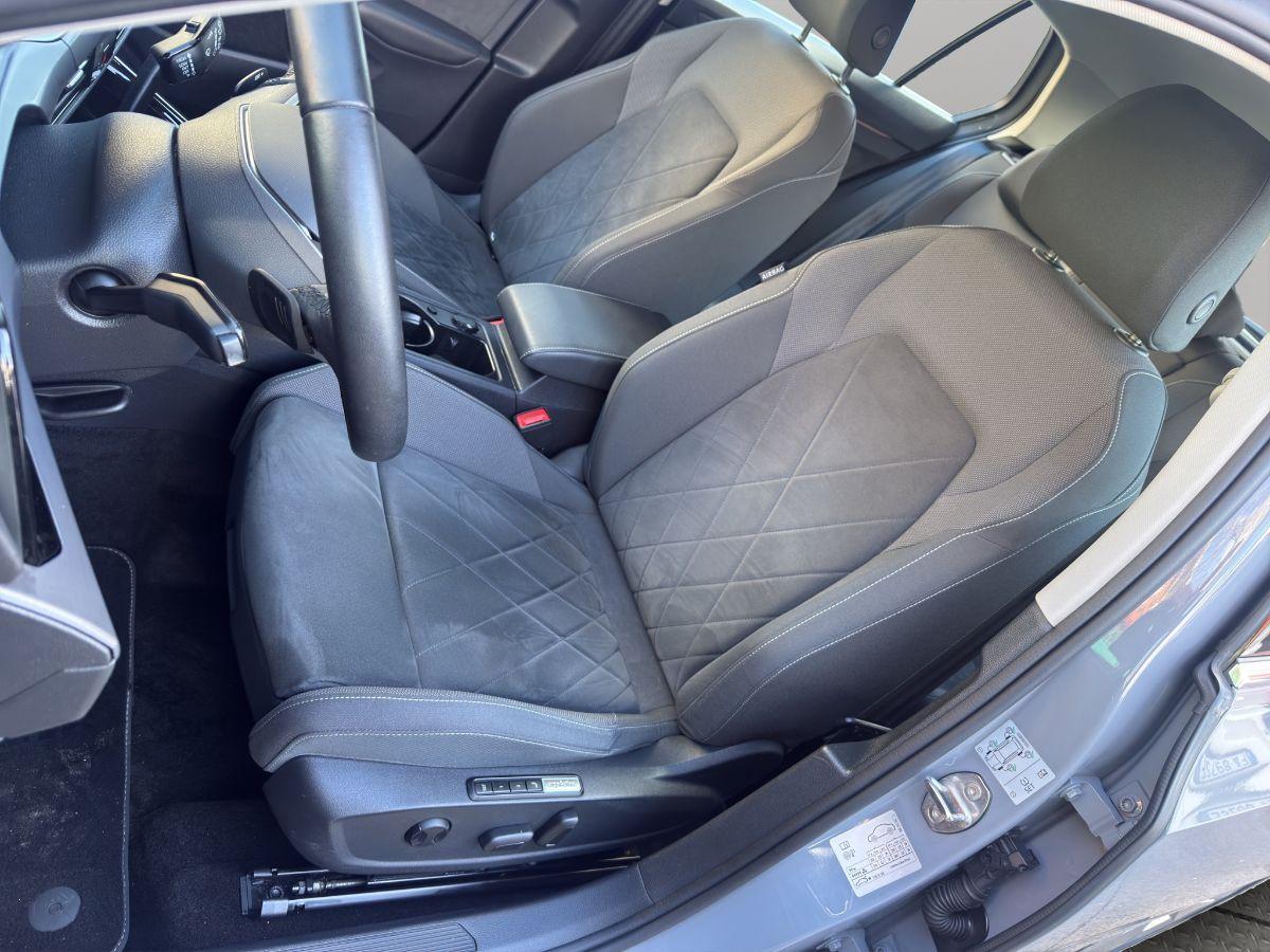 VOLKSWAGEN - Golf - VIII 2020 2.0 tdi Style 115cv dsg