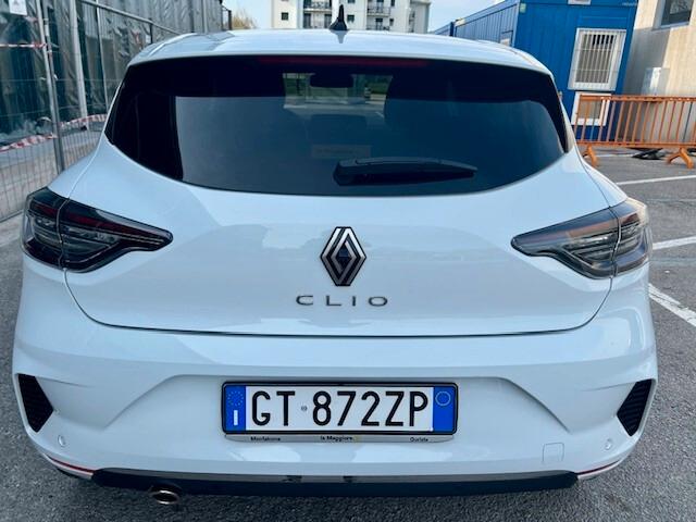 Renault Clio TCe 90 techno aziendale