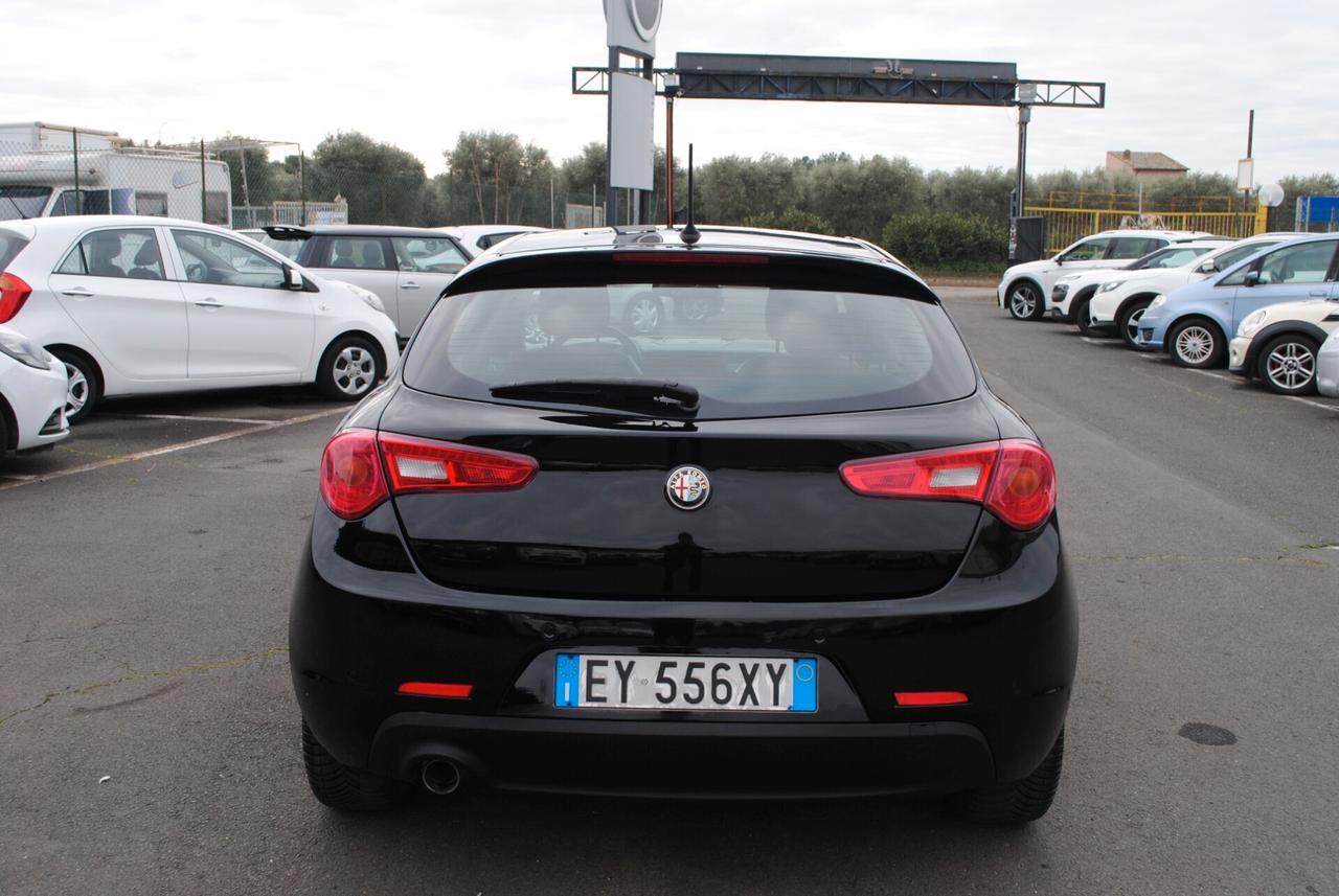 Alfa Romeo Giulietta 1.6 JTDm-2 105 CV Exclusive