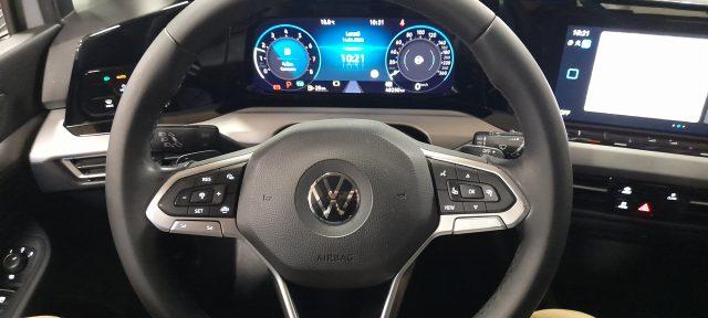 VOLKSWAGEN Golf 1.0 eTSI EVO DSG Life MHEV