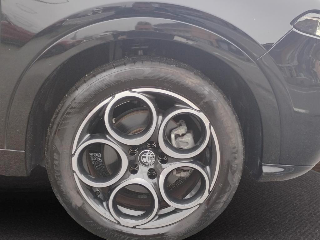 Alfa Romeo Tonale 1.6 Sprint 130cv tct6.NAVI.TELECAMERA.CERCHI 18