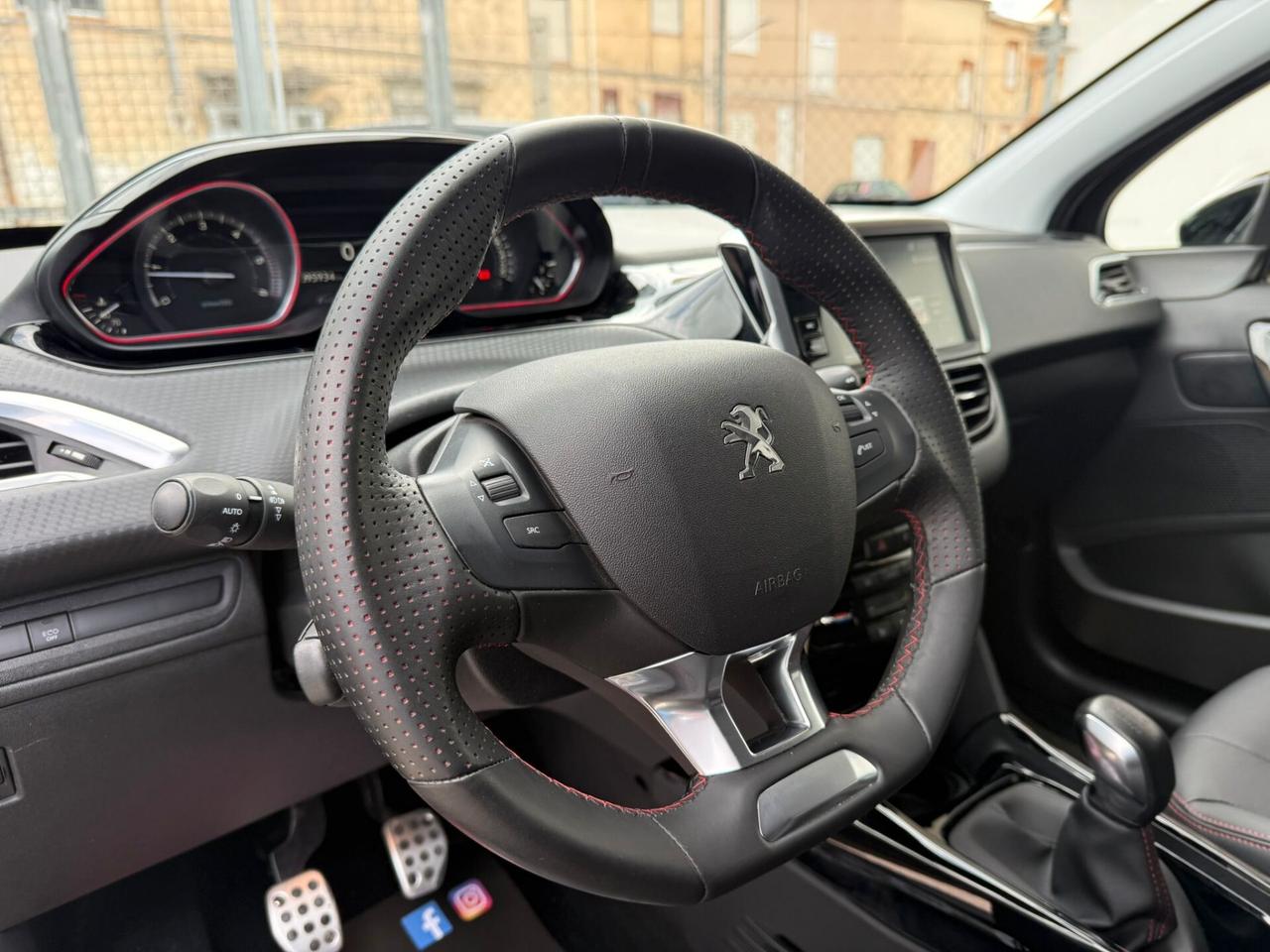 Peugeot 2008 BlueHDi 100 GT Line