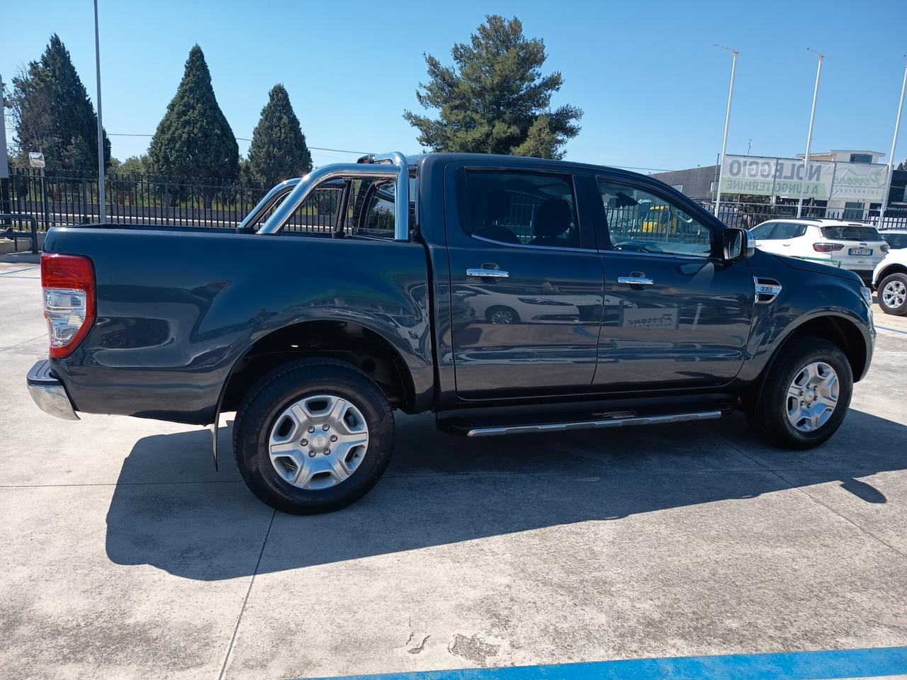 Ford Ranger 2.0 TDCi DC Limited 5 posti