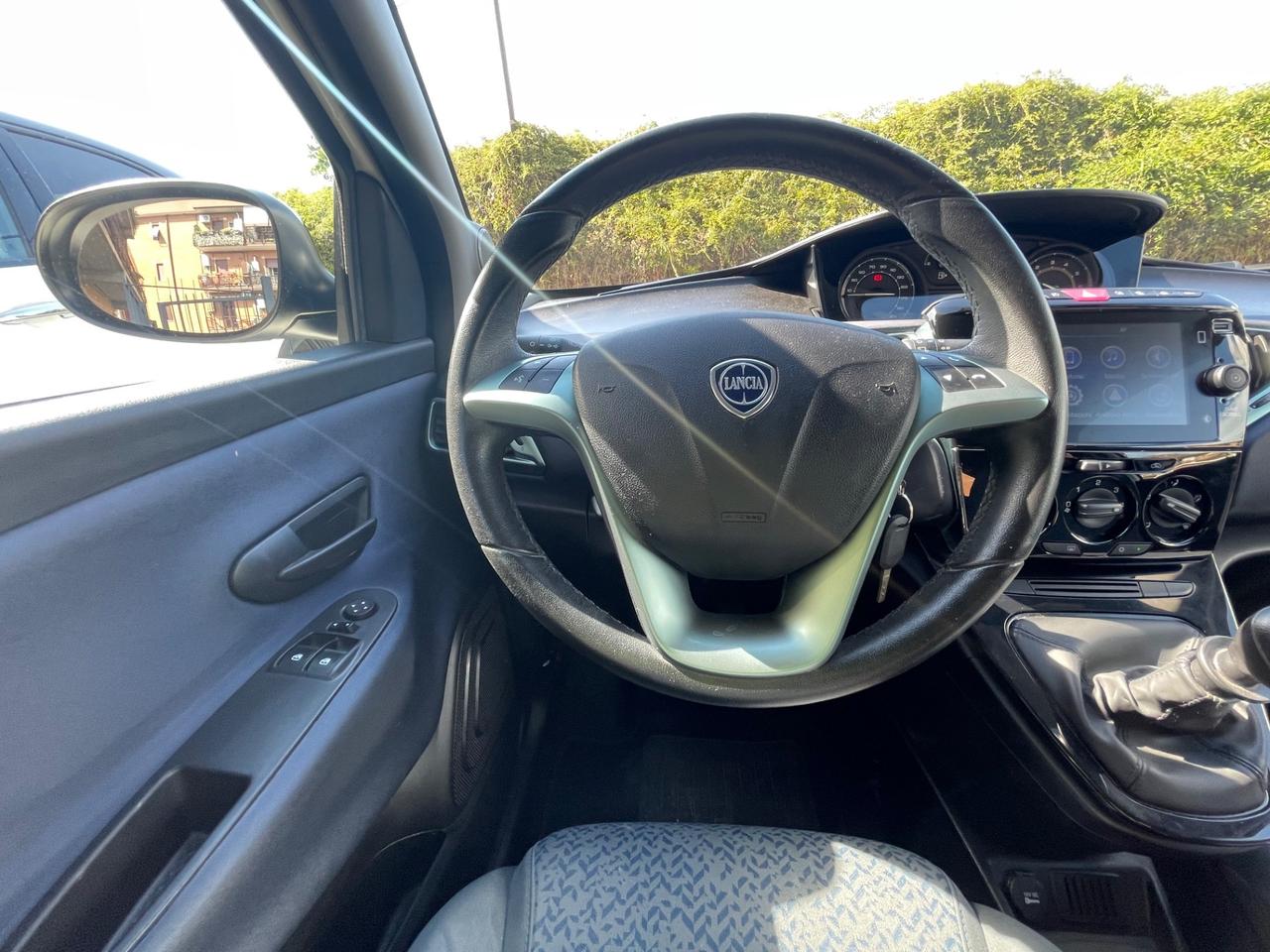 Lancia Ypsilon 1.0 Hybrid Alberta Ferretti !!19000KM!!