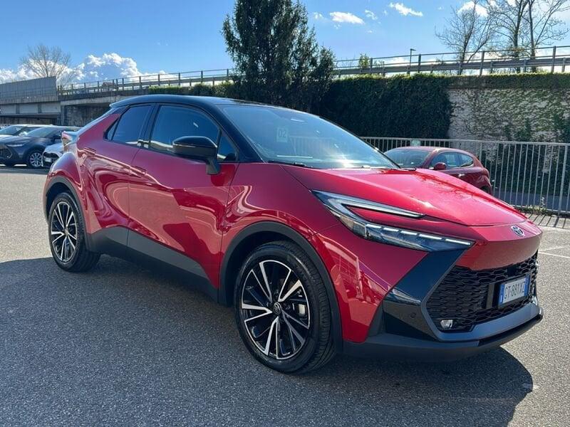 Toyota C-HR 2.0 HV E-CVT Lounge