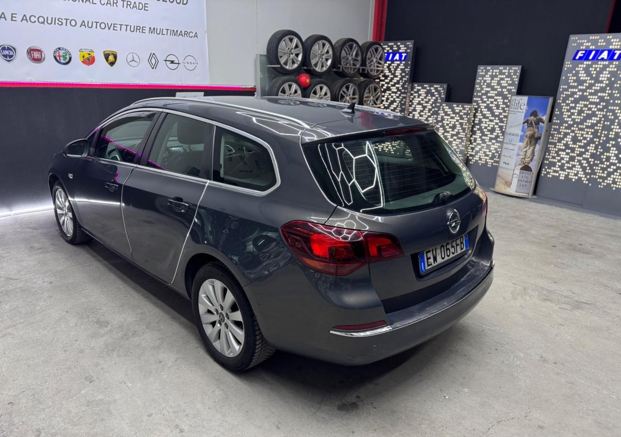 Opel Astra 1.6 CDTI ADATTA ANCHE PER NEOPATENTATI