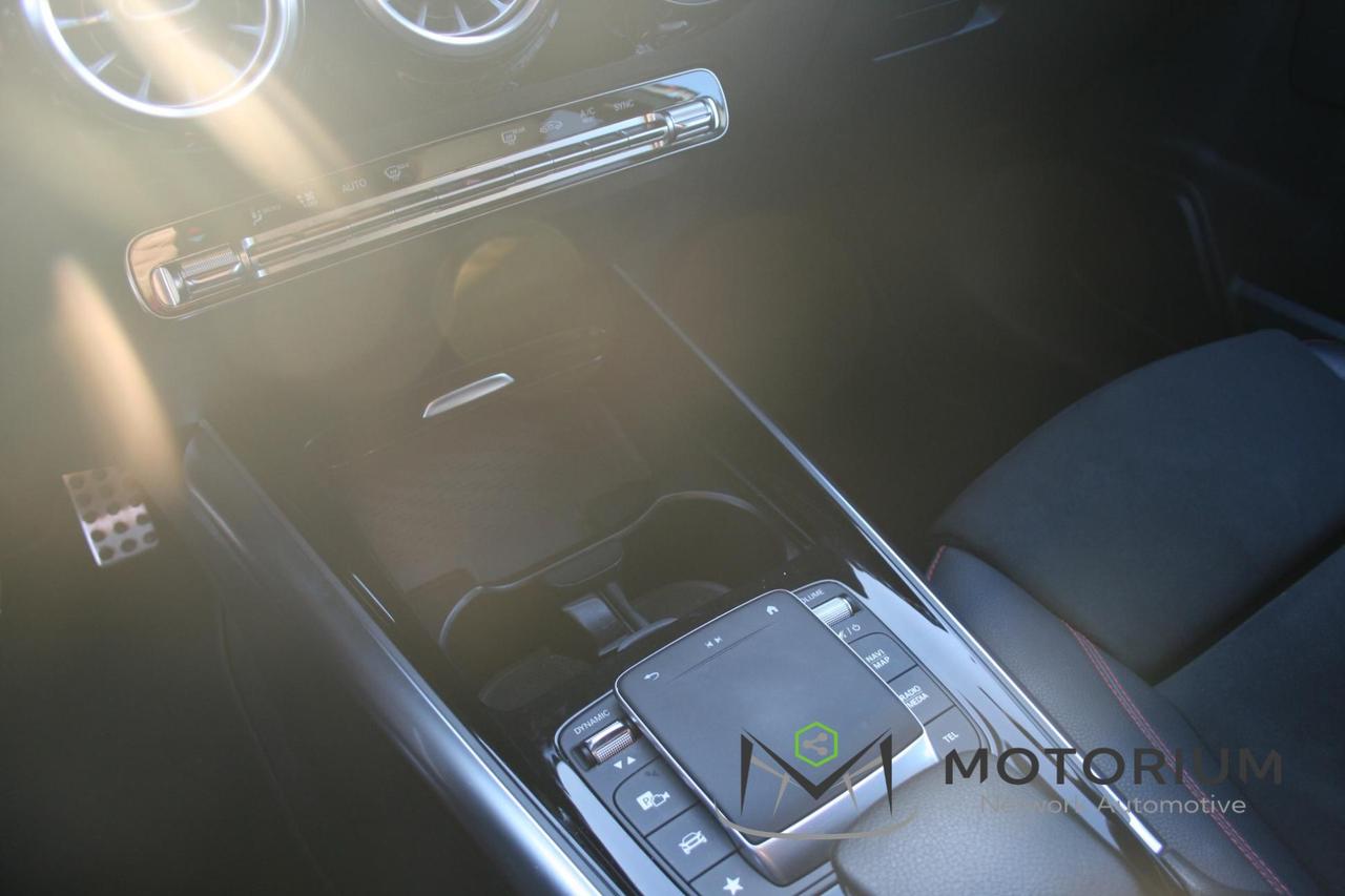 Mercedes GLA 180 d Premium auto