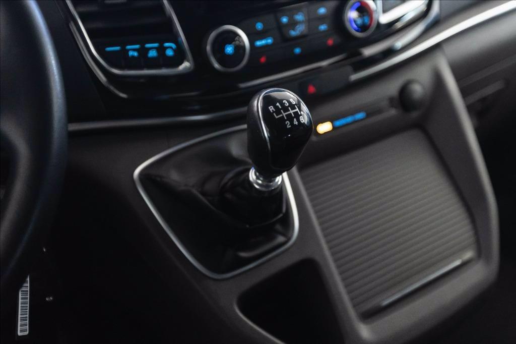 FORD tourneo custom 320 2.0 tdci MHEV 185cv Titanium L1H1 E6.2 del 2021