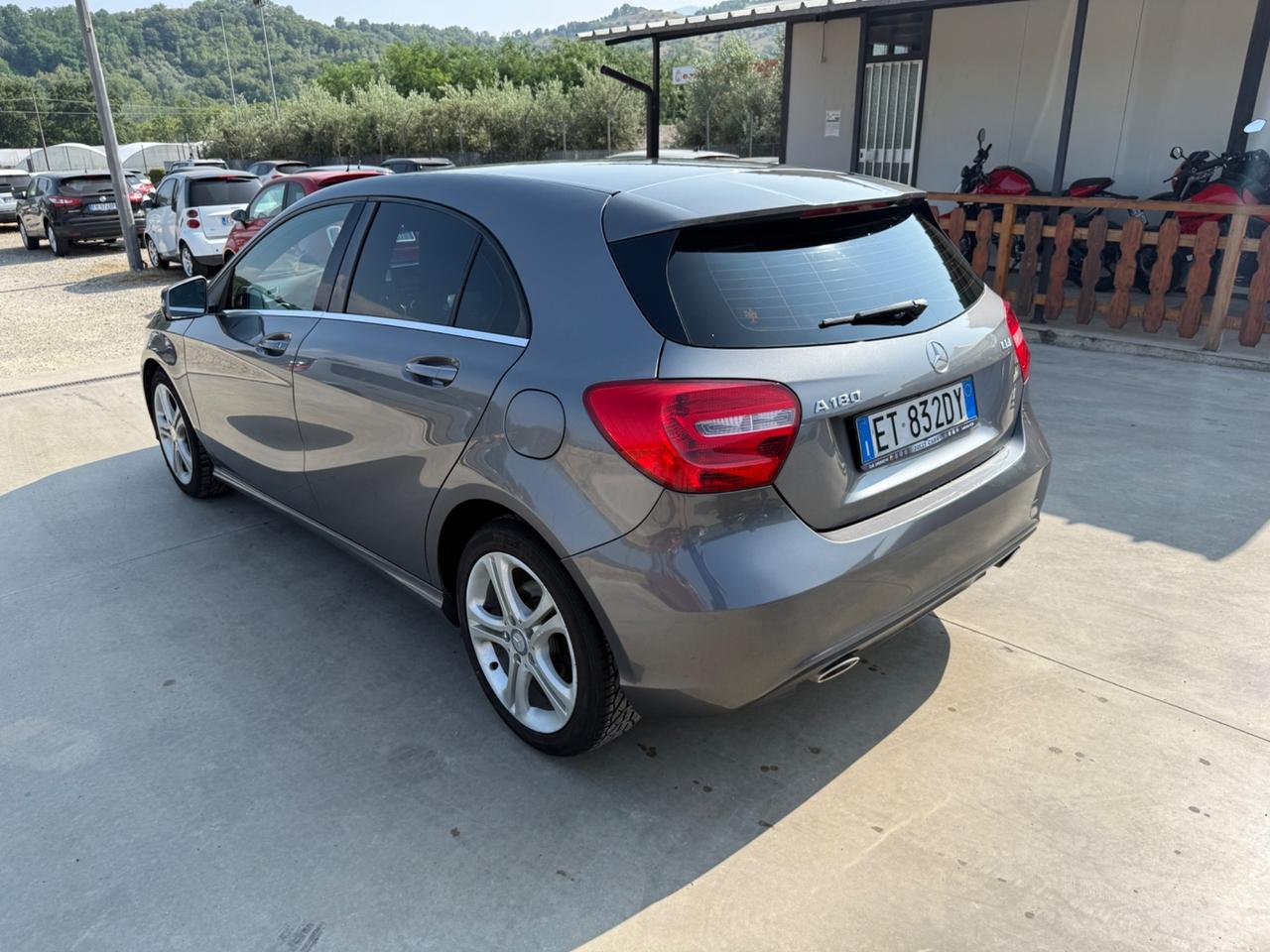 Mercedes-benz A 180 A 200 CDI Automatic Sport